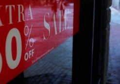 A shopper passes a ''Sale'' sign at Quincy Market in downtown in Boston, Massachusetts, U.S. January 11, 2017. (Photo: Reuters)