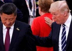 U.S. President Donald Trump talks to Chinese President Xi Jinping during the G20 leaders summit in Hamburg, Germany July 7, 2017. (Photo: Reuters)