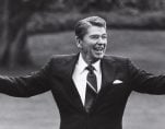 President Ronald Reagan waving to well-wishers on the south lawn of the White House on April 25, 1986. (Photo: Reuters)