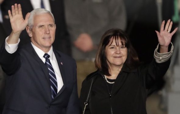 U.S. Vice President Mike Pence and his wife Karen wave as they landed at Tel Aviv airport Sunday, Jan. 21, 2018. Pence will pay a three day visit to Israel. (Photo: AP)