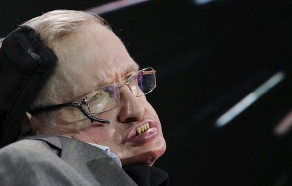 Physicist Stephen Hawking sits on stage during an announcement of the Breakthrough Starshot initiative with investor Yuri Milner in New York April 12, 2016. (Photo: Reuters)